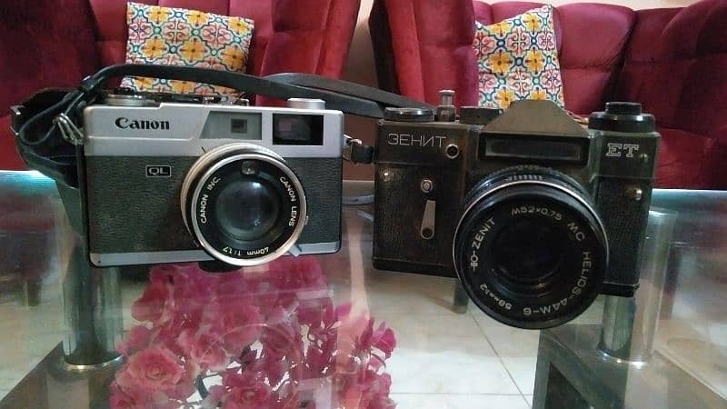 Old antique  camera yashica zenit and canon companies 3