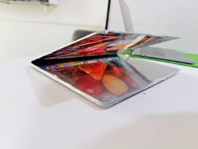 Apple Macbook Pro 2018 Core i5 2