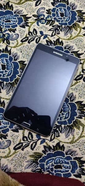 Samsung Galaxy Tab 4 1