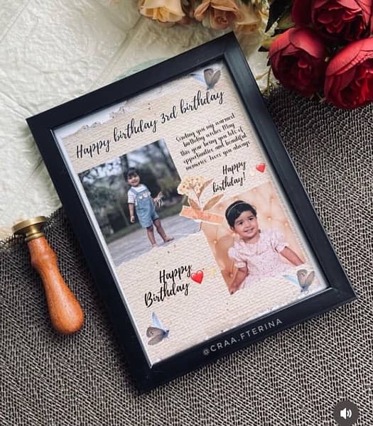 Customize photo frame with caption in different sizes. 1