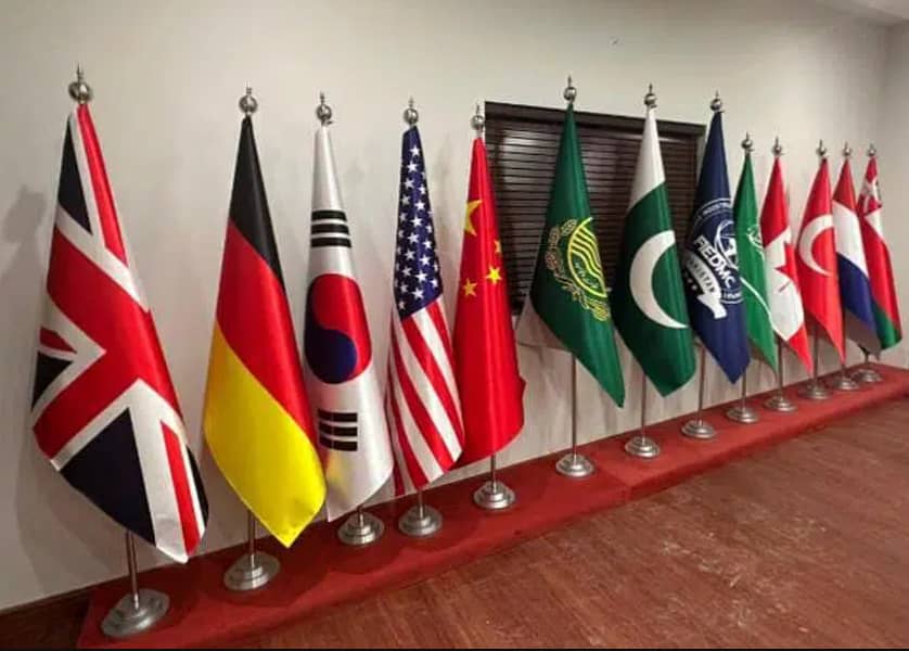 Pakistan flag & pole for Executive officer , CEO Director MD 9