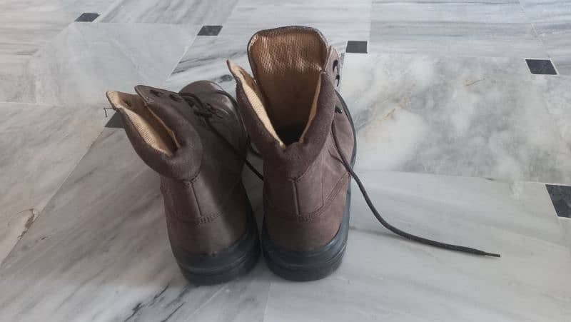 Digger long shoes , urgent sale (servis, don carlos, bata, urban sole) 2