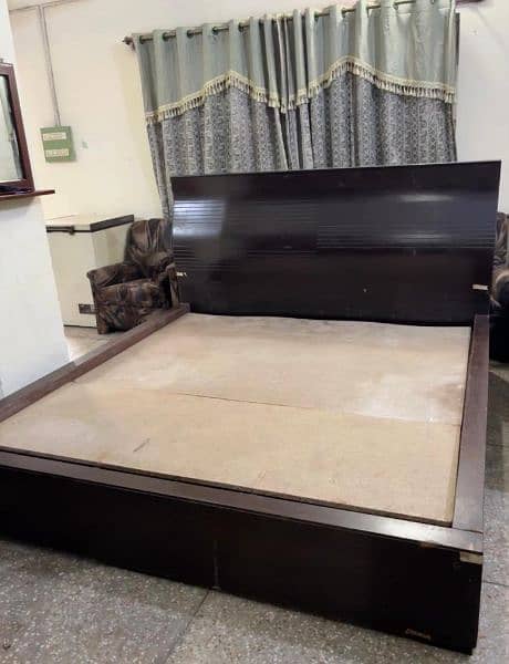 bed set /dressing /side tables /show case /double bed 2