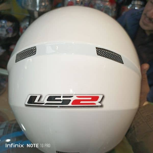 LS2 helmet XL 6