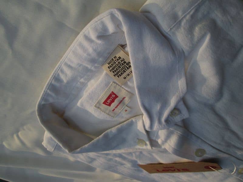 100% original Levi's and Dockers formal Shirts available 12