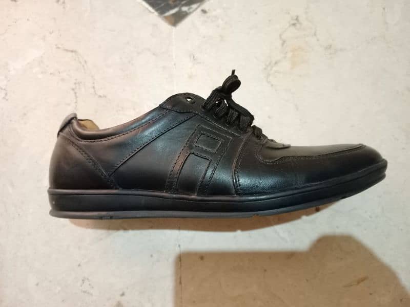 Arino Men's Sneakers (Black) 1