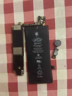 iphone se 2020 Icloud board and Battey and all parts available