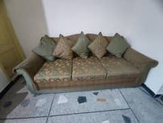 5 Seater Sofa set for sale in good condition