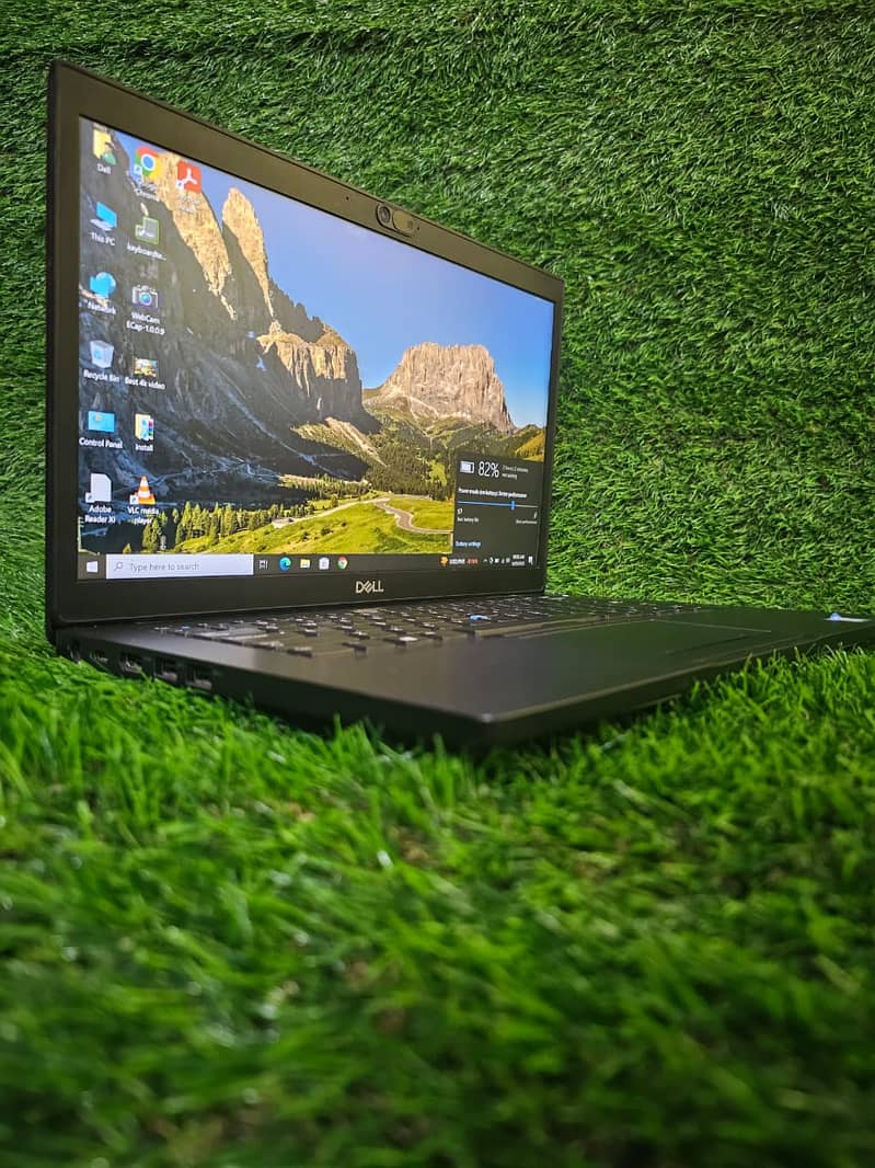 Dell Latitude 7490 Laptop 3