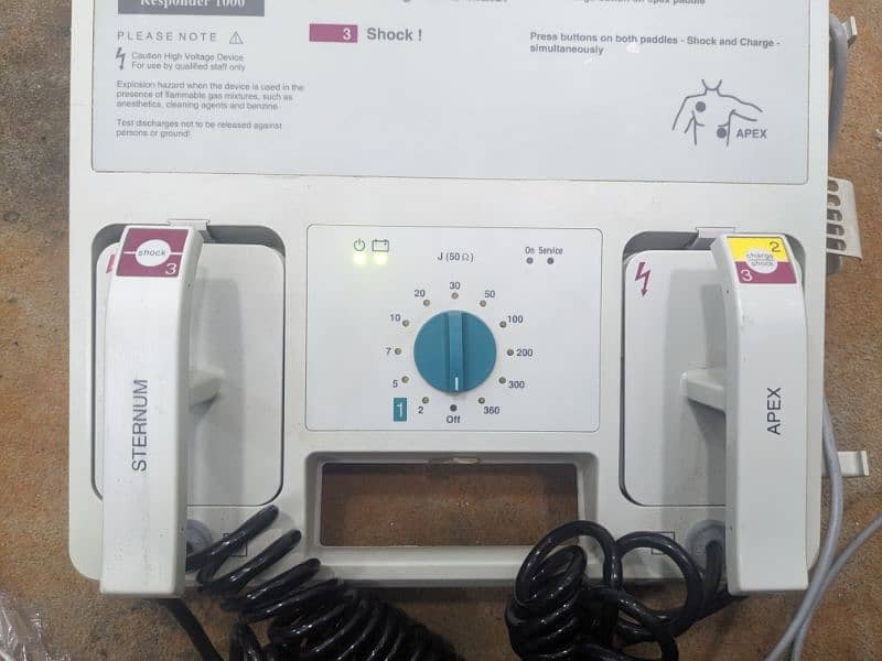 GE Cardiac Defibrillator Monophas Battery and Other thing 100% Working 1