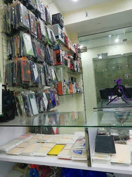 Mobiles Accesories shop 2