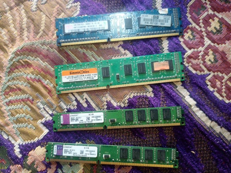 PC 2gb DDR3 rams 0