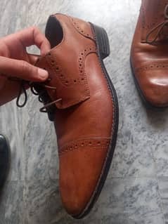 important shoes for men