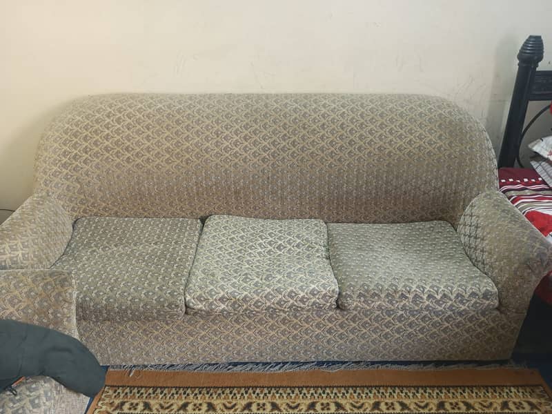5 Seater SOFA for SALE 1