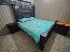 Wooden Chinioti Design Bed With 2 Side Tables. . .