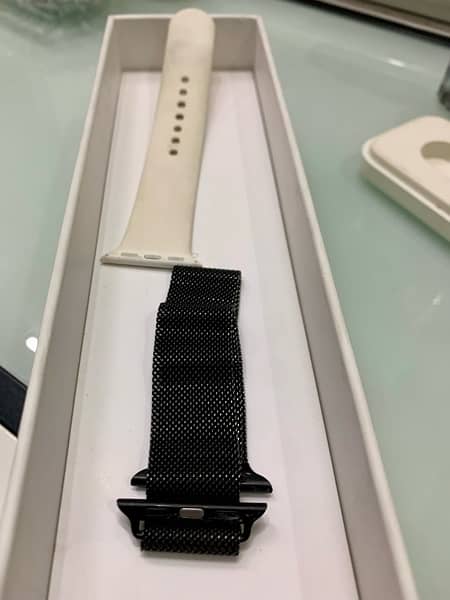 Apple watch series 7000 3