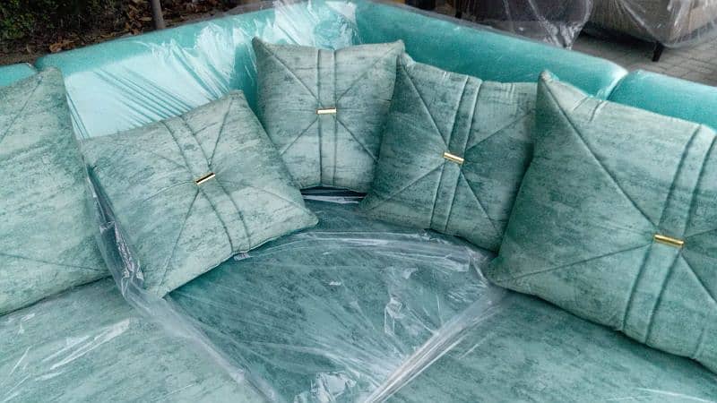 Sofa set with seethi 4