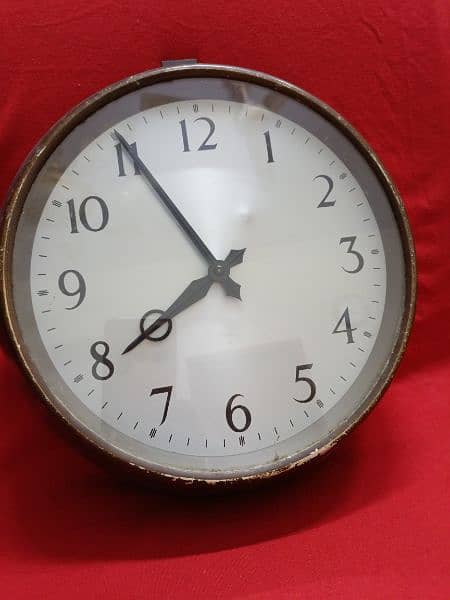 vintage clock 19 GR 51 . Made England 2