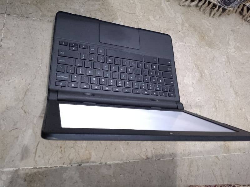 Dell Laptop Chromebook New condition 3