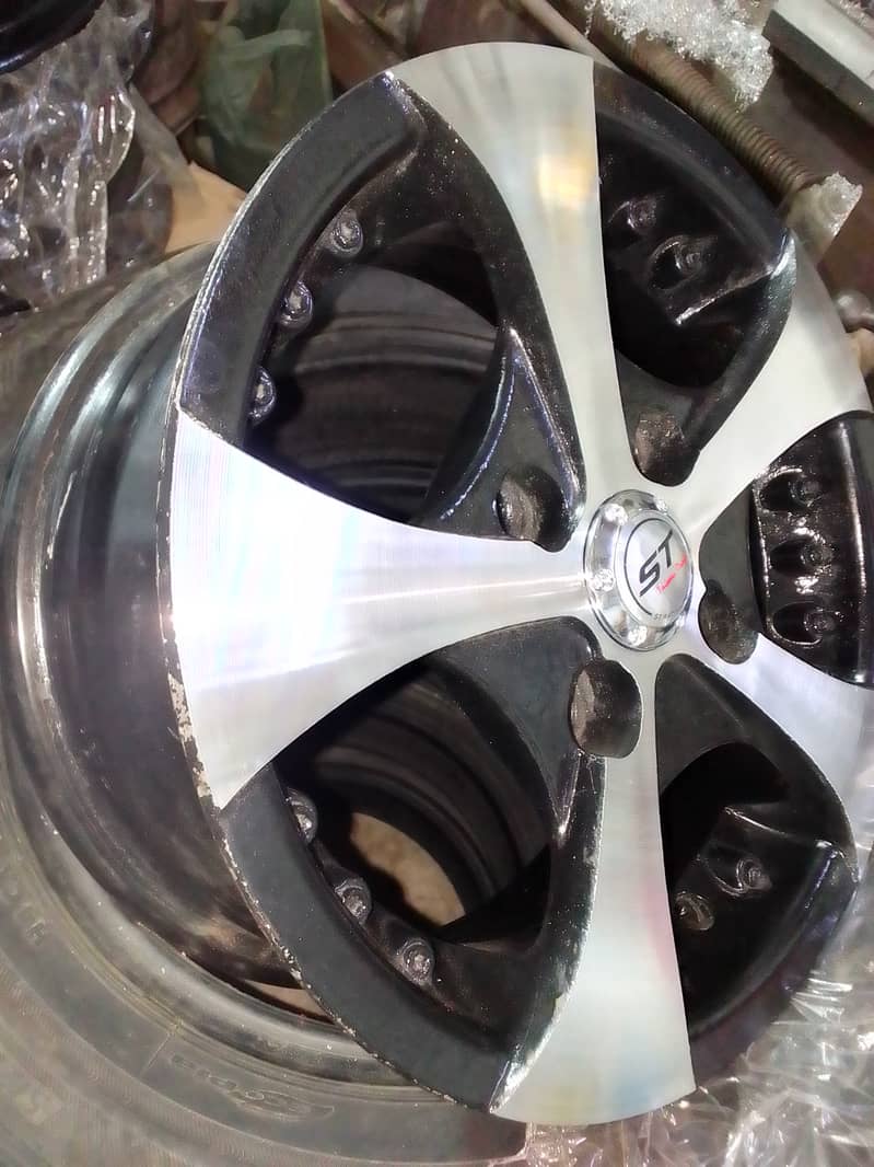 GENUINE ALLOY RIMS FOR CULTUSE , MARGALA AND KHYBER 3