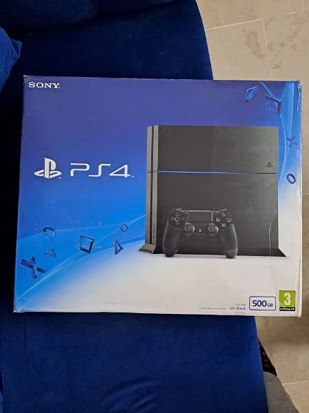 PS4 standard for sale with controllers and games 0