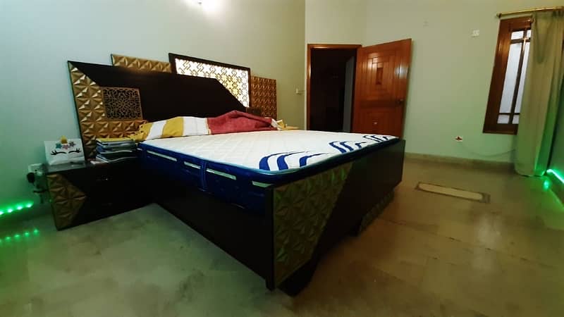 bed with mattress 3