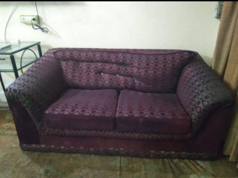 2 seater sofa for sitting in mehroon attractive colour 0