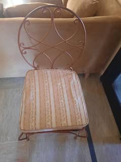 Dinning Table available for sale 0