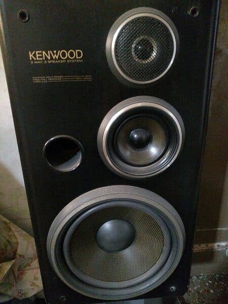 Kenwood speaker 7J. 4
