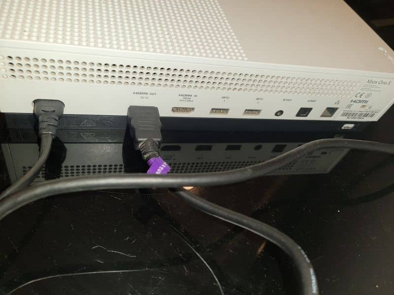 x box one s 1TB 3