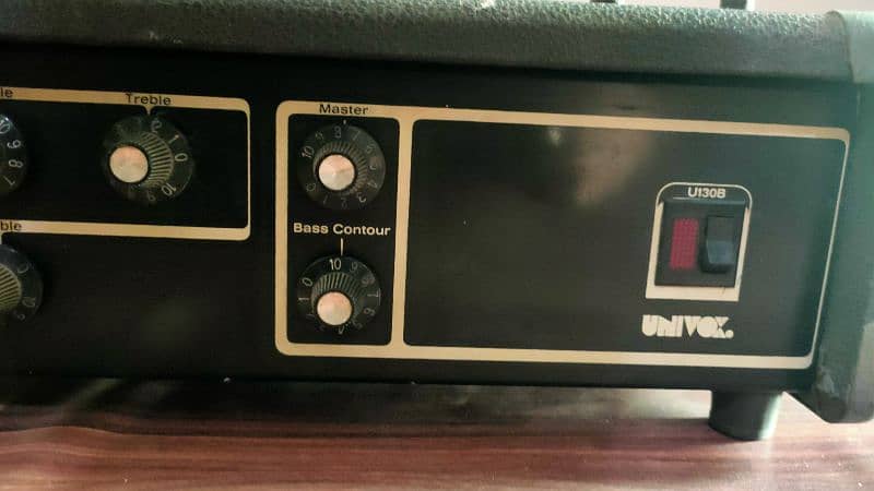 OLD VINTAGE UNIVOX BASS GUITAR AMP HEAD AMPLIFIER U200B 1