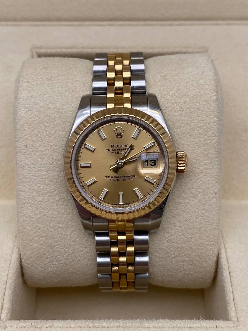 BUYING VINTAGE NEW USED RARE WATCHES Rolex Cartier Omega PP All SWISS 12