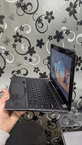 Acer Chromebook C740 With 128Ssd 5th gen Machine 4