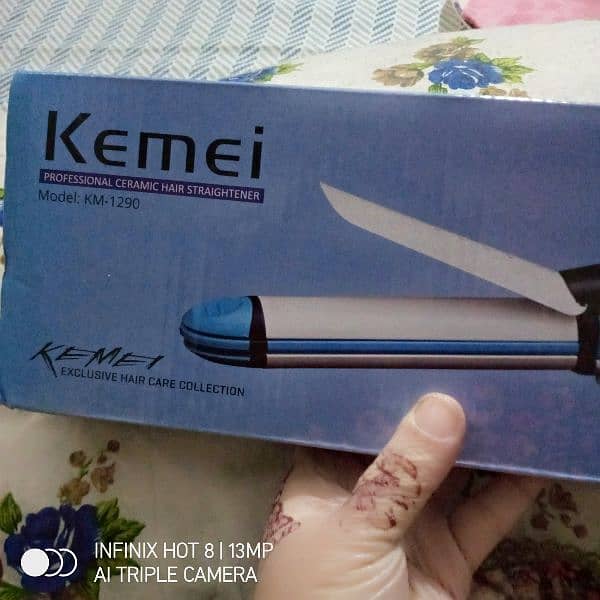 kemei hair  straightener 2