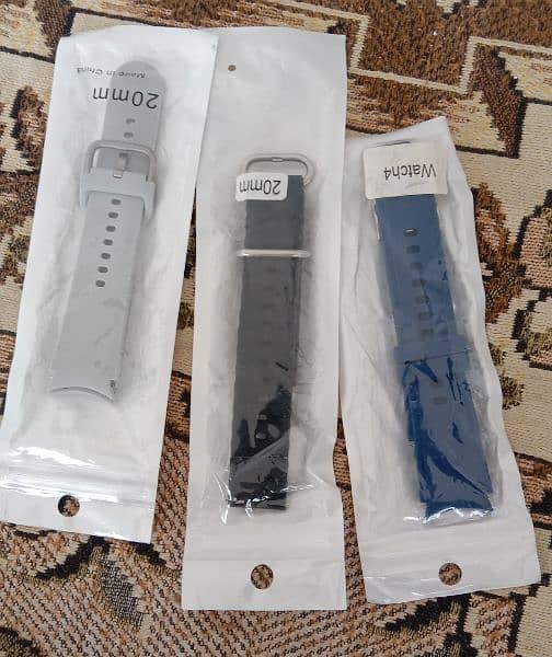 Samsung Galaxy watch Straps and charger 4