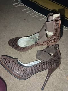 Olx sales high heels