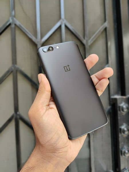 OnePlus 5 9