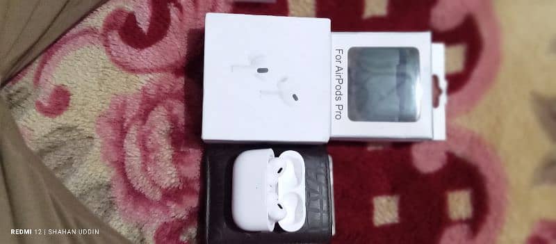 Air pods pro 2 4
