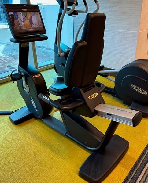 Recumbent bike/ domestic commercial ( free home delivery in lahore ) 7