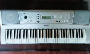 Yamaha PSR E313 Electric keyboard Grand Piano