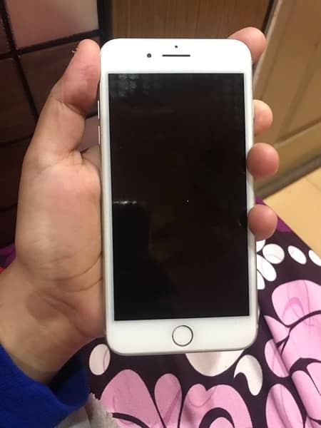 i phone 8 plus 256GB Factory unlock non PTA 5