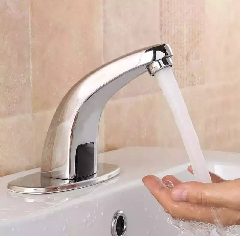 High Quality Automatic Sensor Touchless Faucet 9