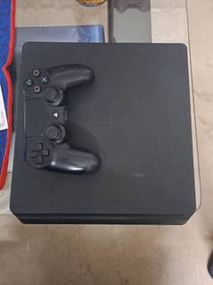 ps4 slim 500gb with two controllers and games 0