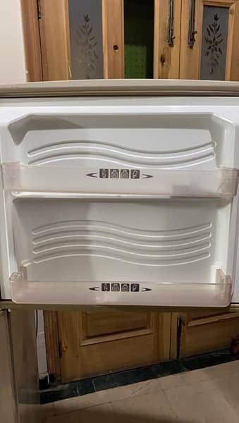 Refrigerator for sale 0