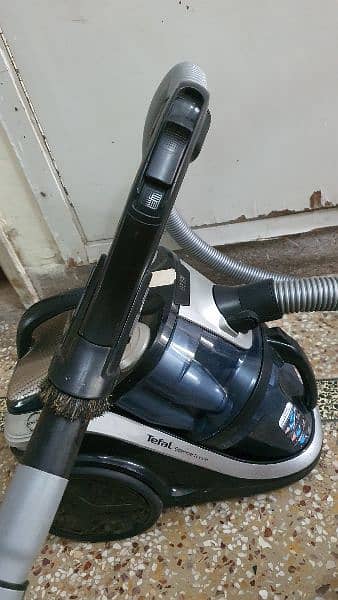 vacuum cleaner 6