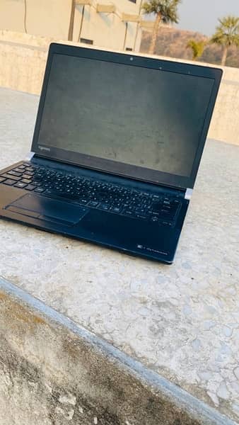Toshiba Dynabook core i5 6th generation Laptop 6