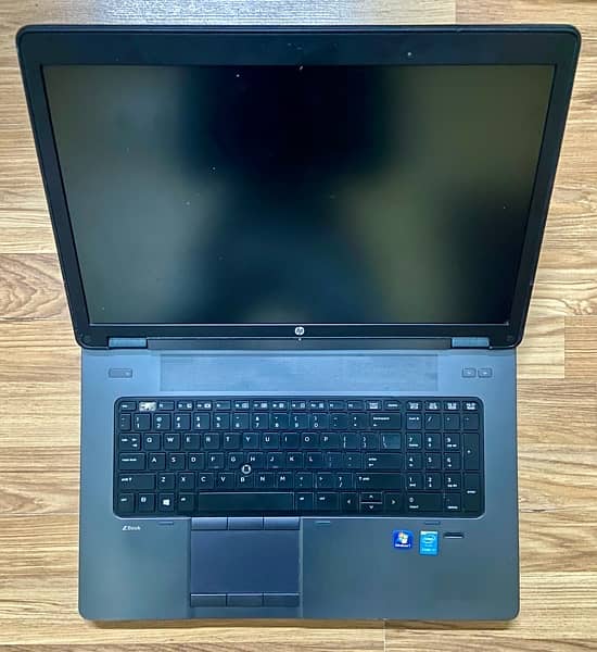 Hp zbook 17 G1 i7 Graphic Designing and Video Editing 1
