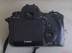 canon 6d with battery & charger