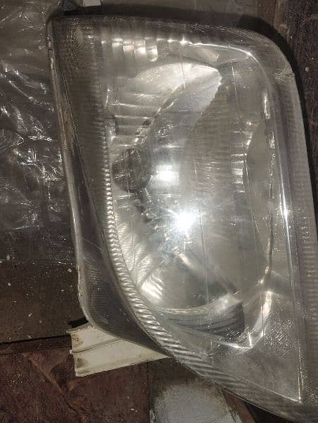 cultus car front light & side indicator. 1