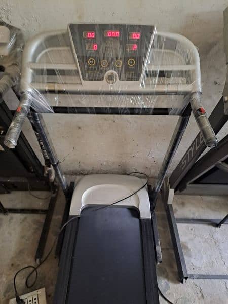 treadmill 0308-1043214 / Running Machine / cycle/ Home gym 5